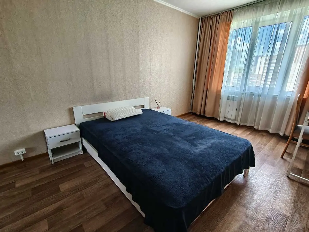 Фото Зняти 1 кімнатну квартиру, Голосіївський просп. (40-річчя Жовтня)  Київ в довгострокову оренду, ціна: 12000 UAH, код 8018