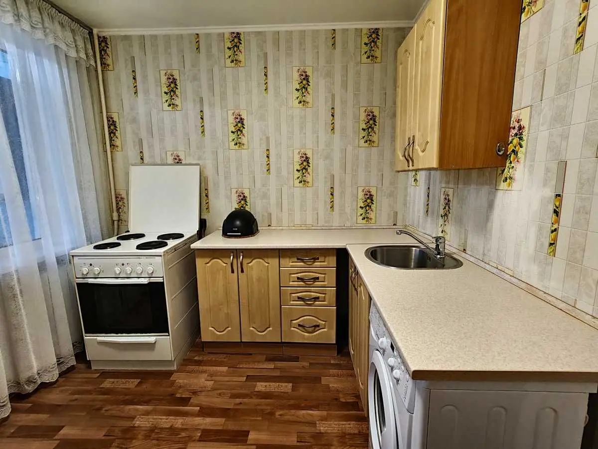 Фото Зняти 1 кімнатну квартиру, Голосіївський просп. (40-річчя Жовтня)  Київ в довгострокову оренду, ціна: 12000 UAH, код 8018
