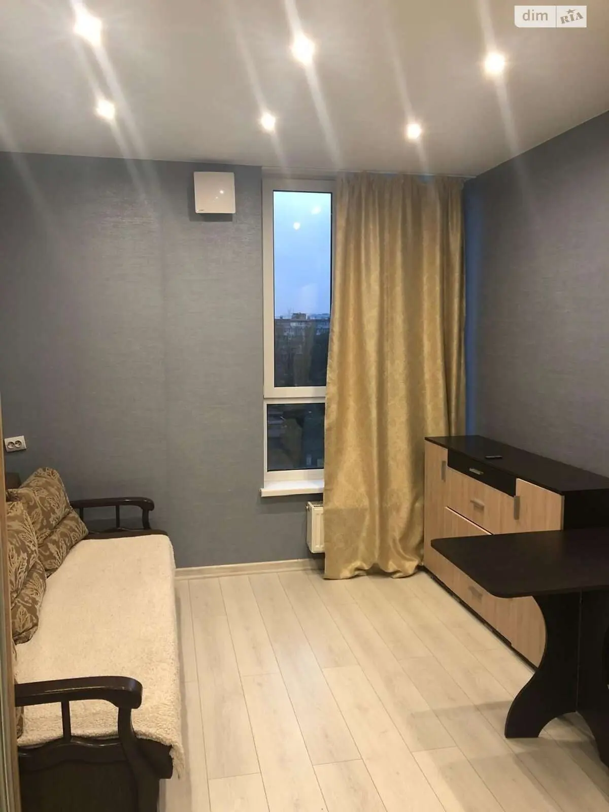 Фото Selling a 1-room apartment, 20 sq.m., Reheneratorna Street 4а Kyiv, price: 55000 $, code 8019