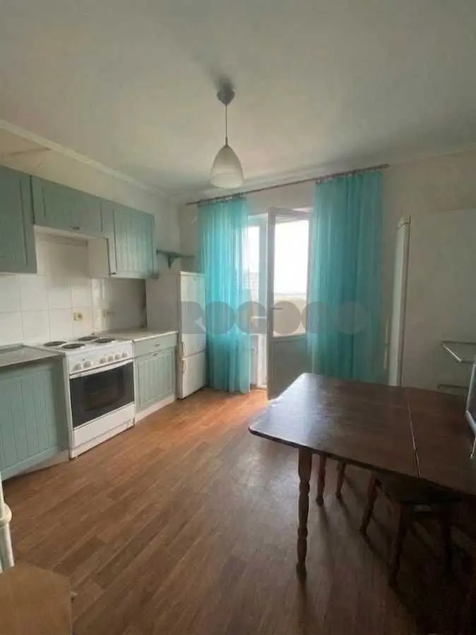 Фото Продаю 2 кімнатну квартиру, 65 кв. м, Софії Русової вул. 3А Київ, ціна: 75000 USD, код 8026