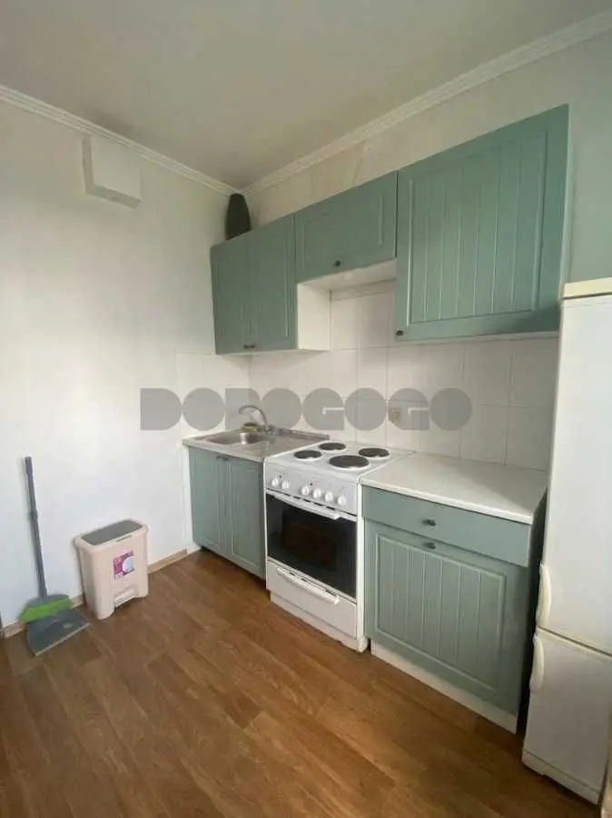 Фото Продаю 2 кімнатну квартиру, 65 кв. м, Софії Русової вул. 3А Київ, ціна: 75000 USD, код 8026
