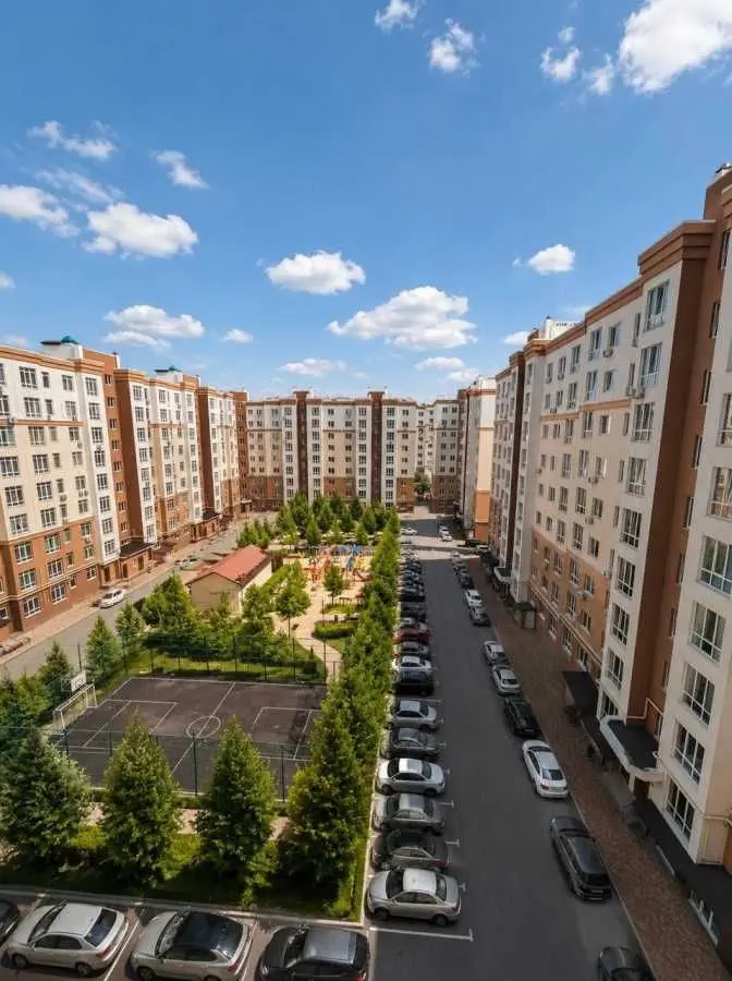 Фото Продаю 2 кімнатну квартиру, 65 кв. м, Героїв Небесної Сотні просп.  Софіївська Борщагівка, ціна: 95000 USD, код 8030