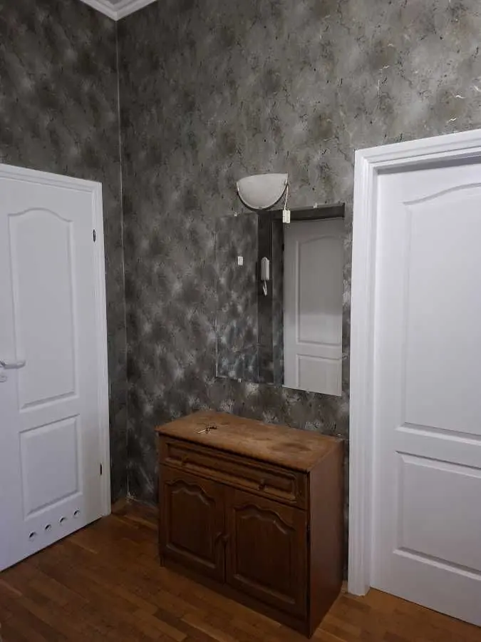 Фото Зняти 2 кімнатну квартиру, Гарматна вул. 18 Київ в довгострокову оренду, ціна: 15000 UAH, код 8032