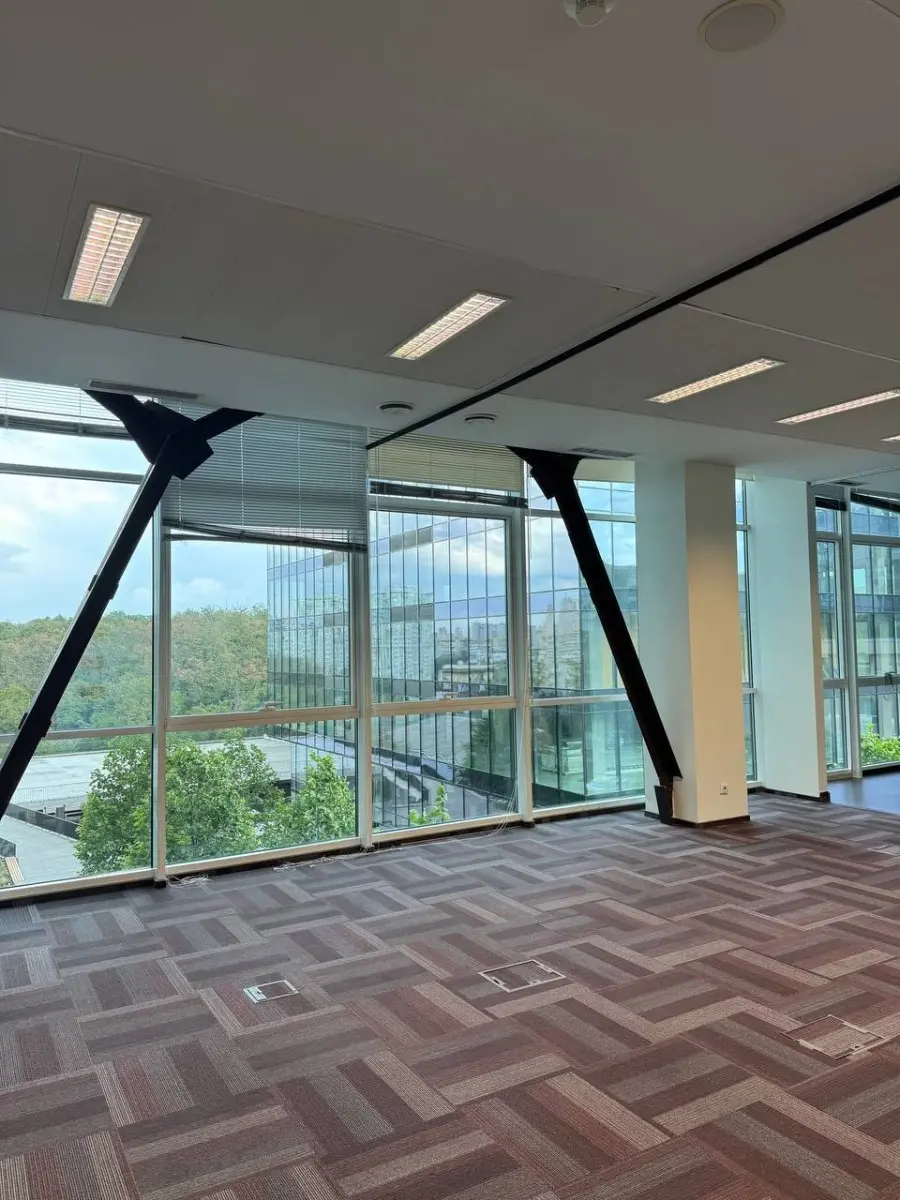 Фото Rent an office, Solomianska Street 11 Kyiv for long-term rent, price: 14 $, code 8042
