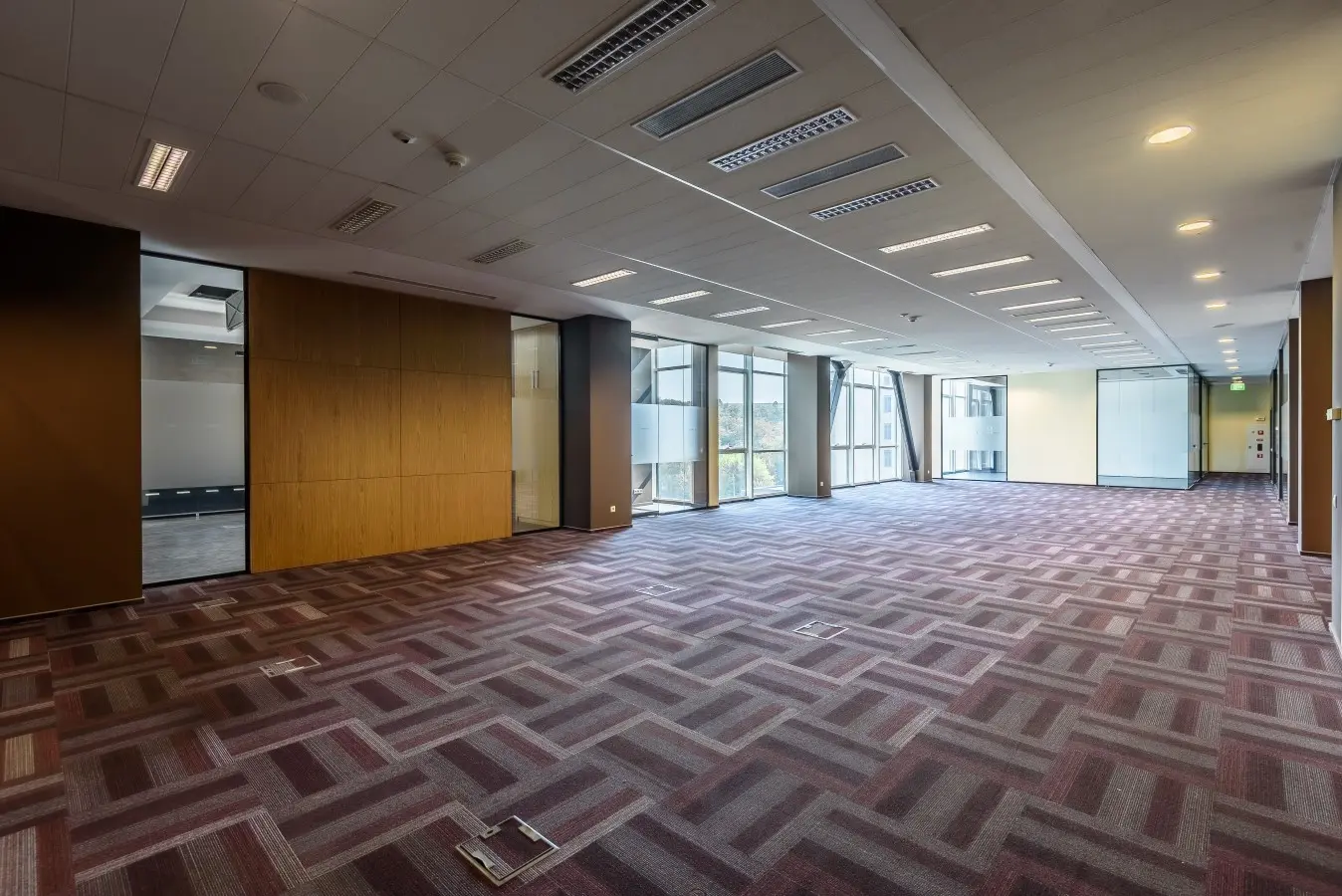 Фото Rent an office, Solomianska Street 11 Kyiv for long-term rent, price: 14 $, code 8042