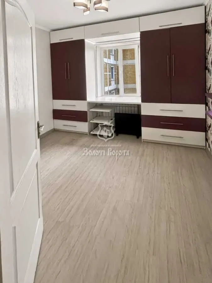 Фото Продаю 3 кімнатну квартиру, 76 кв. м, Київ, ціна: 65000 USD, код 8053