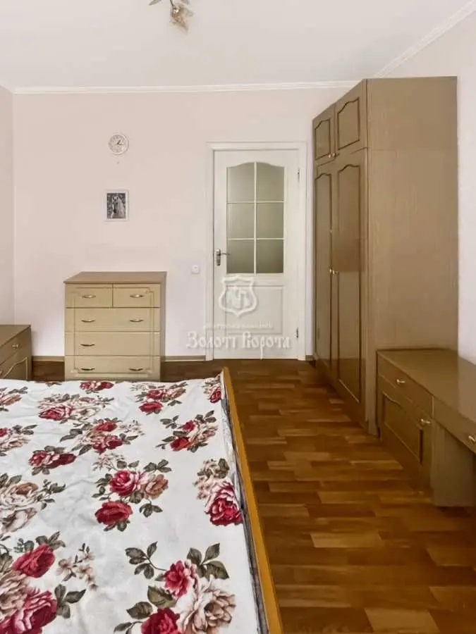 Фото Продаю 3 кімнатну квартиру, 76 кв. м, Київ, ціна: 65000 USD, код 8053