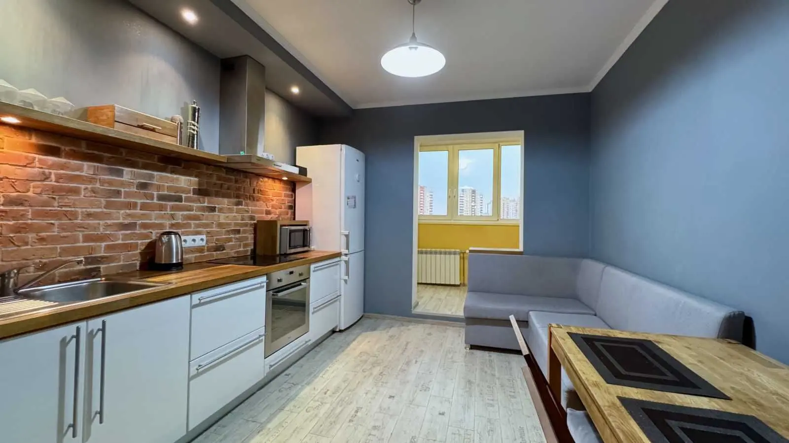 Фото Продаю 1 кімнатну квартиру, 44 кв. м, Петра Григоренка просп. 12 Київ, ціна: 75000 USD, код 8056