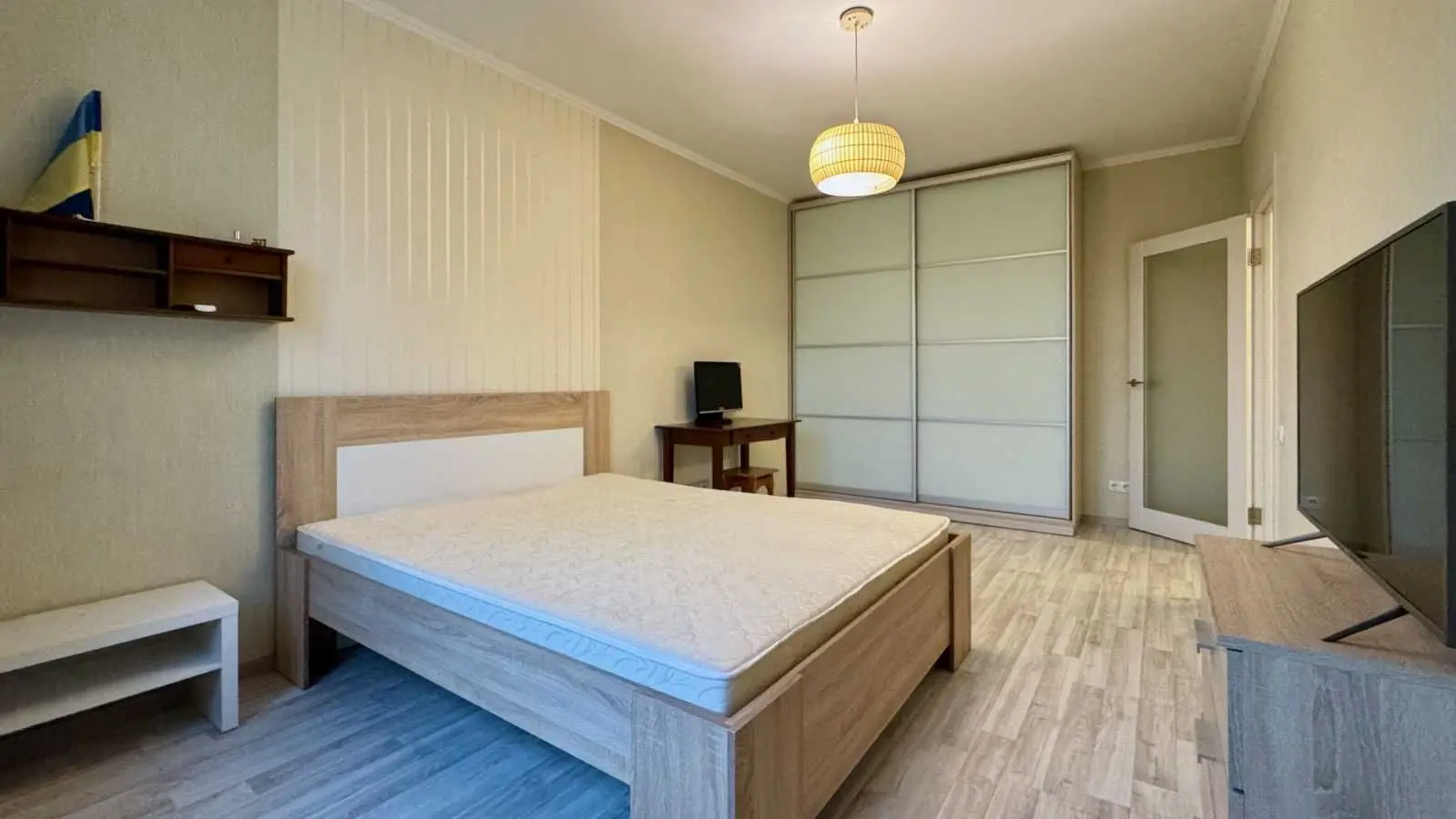Фото Продаю 1 кімнатну квартиру, 44 кв. м, Петра Григоренка просп. 12 Київ, ціна: 75000 USD, код 8056