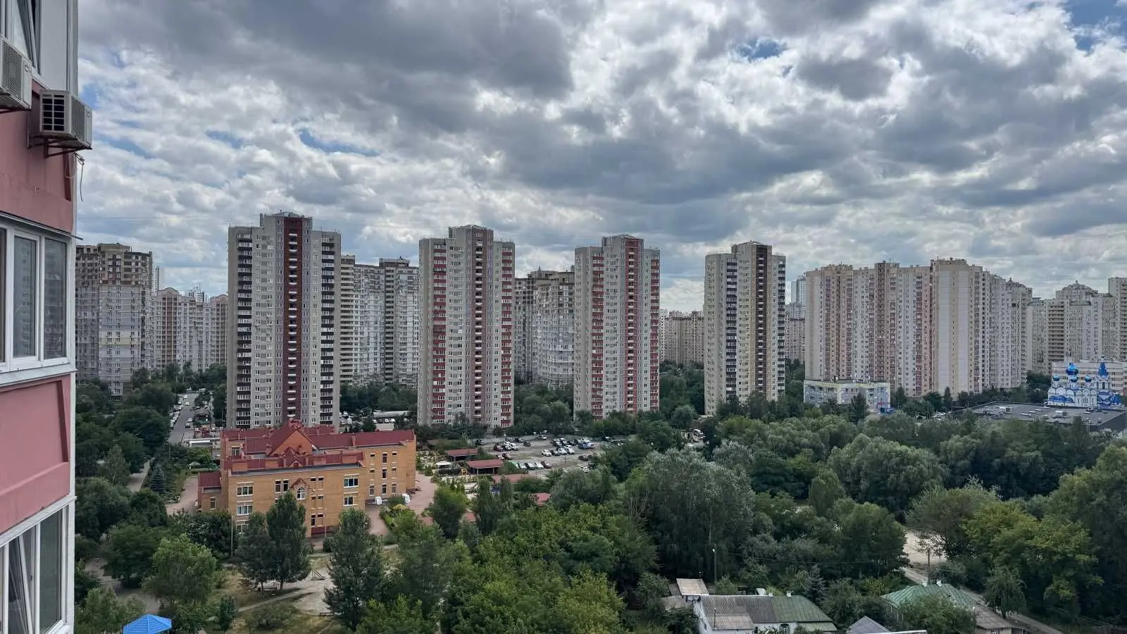 Фото Продаю 1 кімнатну квартиру, 44 кв. м, Петра Григоренка просп. 12 Київ, ціна: 75000 USD, код 8056