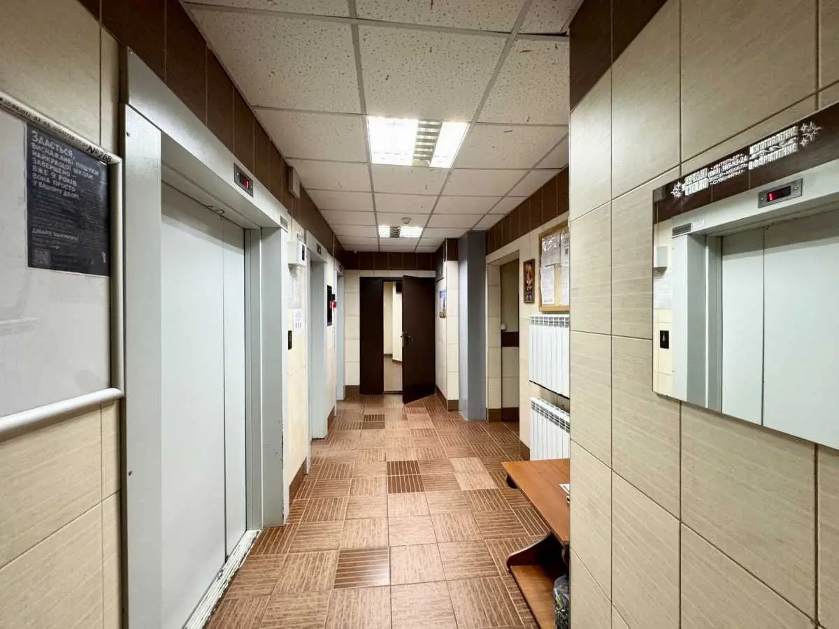 Фото Продаю 1 кімнатну квартиру, 44 кв. м, Петра Григоренка просп. 12 Київ, ціна: 75000 USD, код 8056