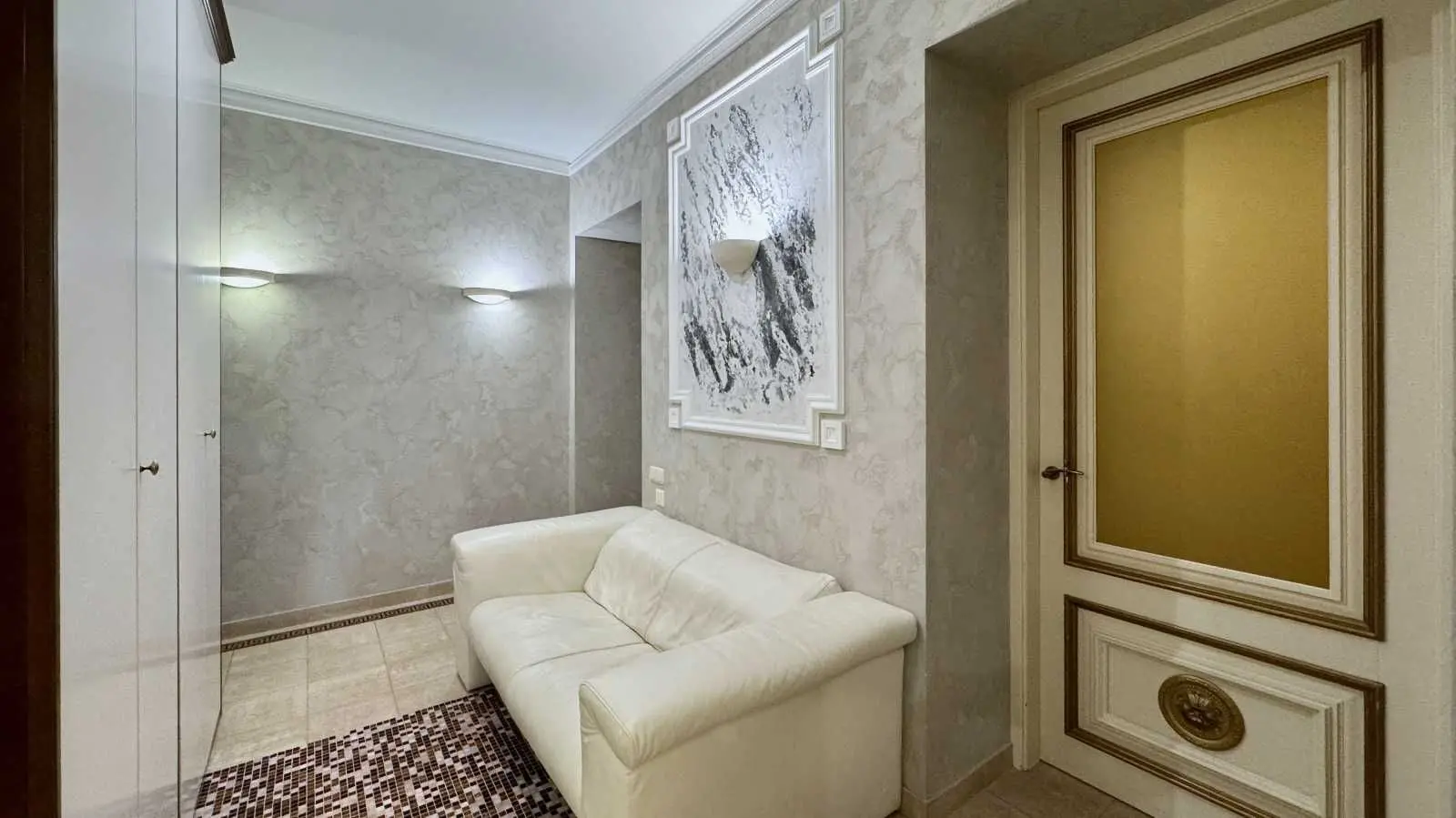Фото Продаю 4 кімнатну квартиру, 130 кв. м, Михайла Грушевського вул.  Київ, ціна: 265000 USD, код 8057