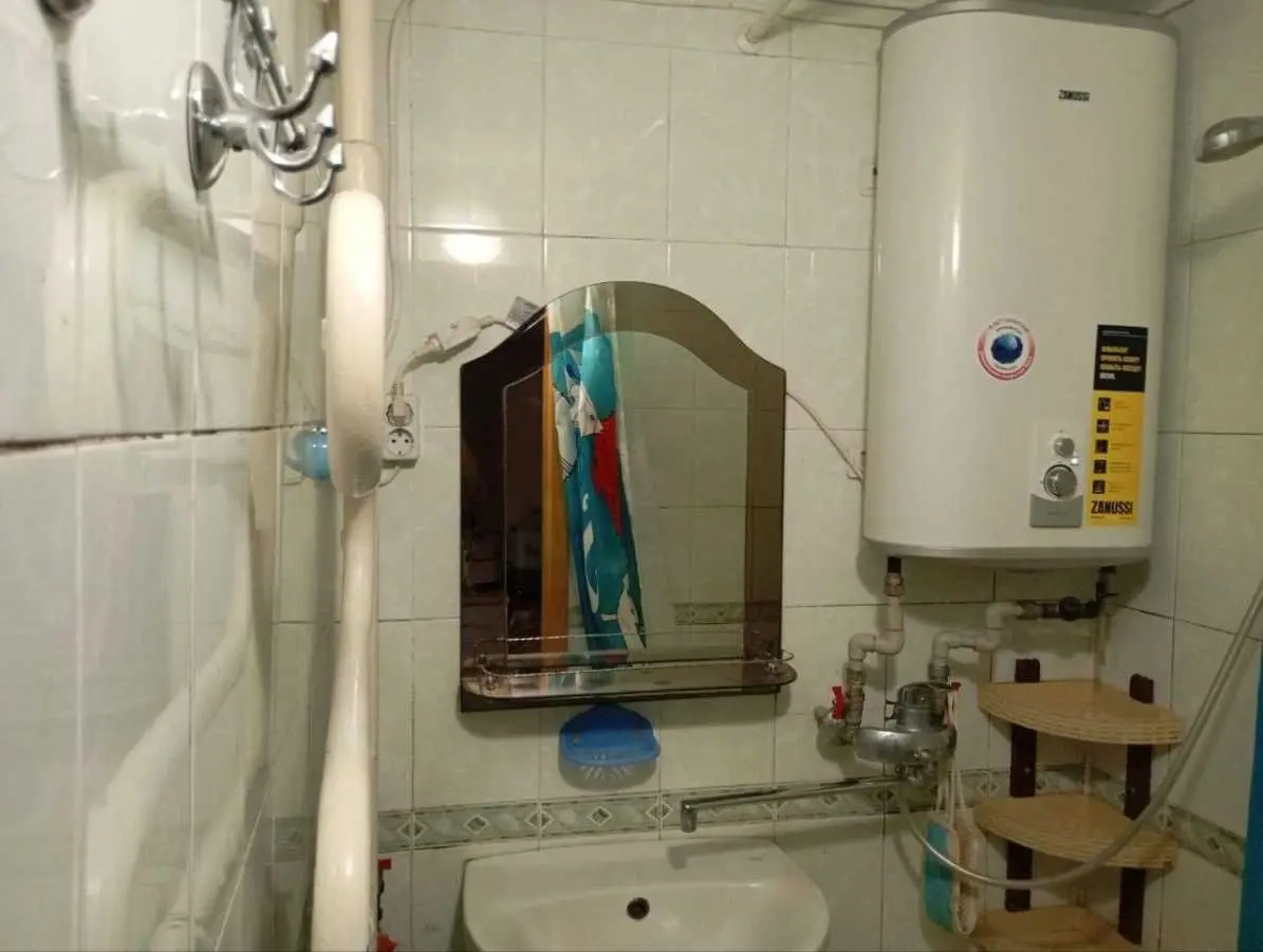 Фото Продаю 1 кімнатну квартиру, 42.4 кв. м, Миру просп.  Київ, ціна: 39900 USD, код 8058