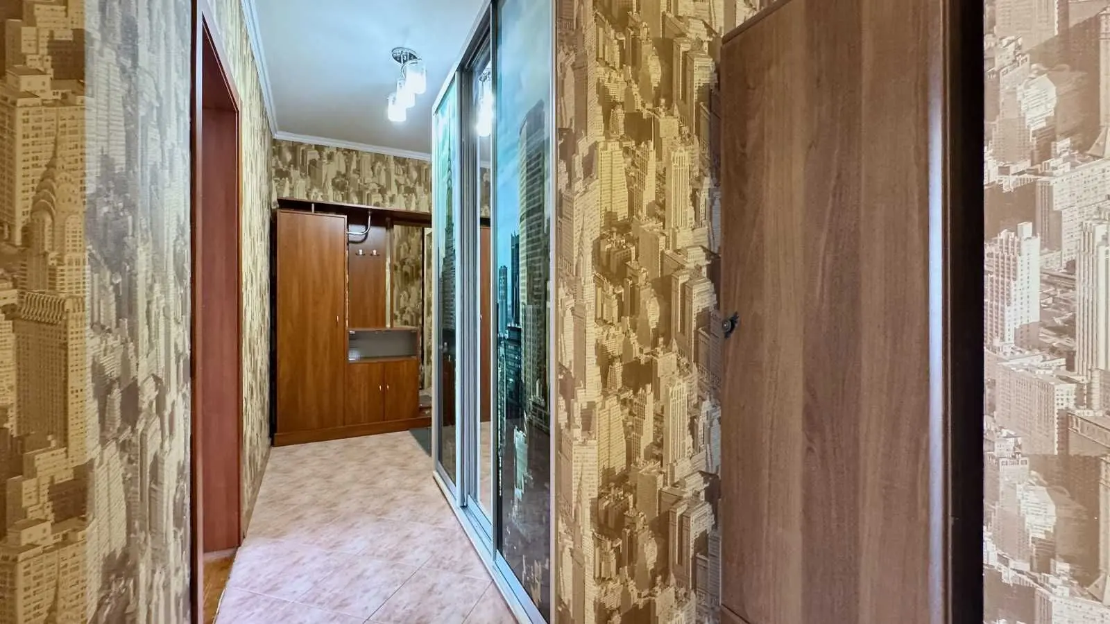 Фото Зняти 1 кімнатну квартиру, Олени Пчілки вул. 4 Київ в довгострокову оренду, ціна: 15000 UAH, код 8062