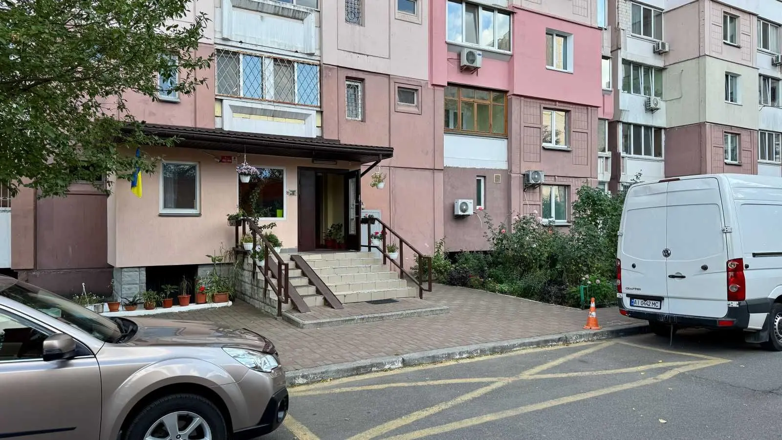Фото Зняти 1 кімнатну квартиру, Олени Пчілки вул. 4 Київ в довгострокову оренду, ціна: 15000 UAH, код 8062