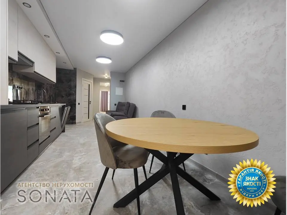 Фото Продаю 2 кімнатну квартиру, 61 кв. м, Байди Вишневецького вул. (Свердлова) 101 Черкаси, ціна: 118000 $, код 8065