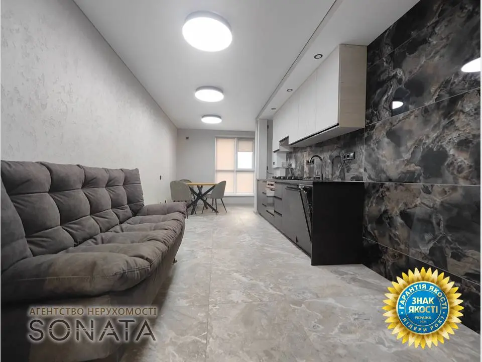 Фото Продаю 2 кімнатну квартиру, 61 кв. м, Байди Вишневецького вул. (Свердлова) 101 Черкаси, ціна: 118000 $, код 8065