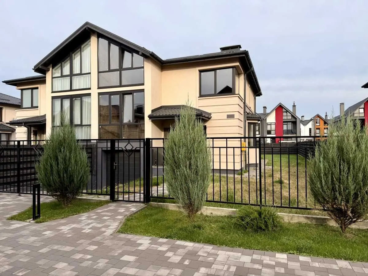 Фото Продаю будинок, 149.5 кв. м, Крюківщина, ціна: 135000 USD, код 8068