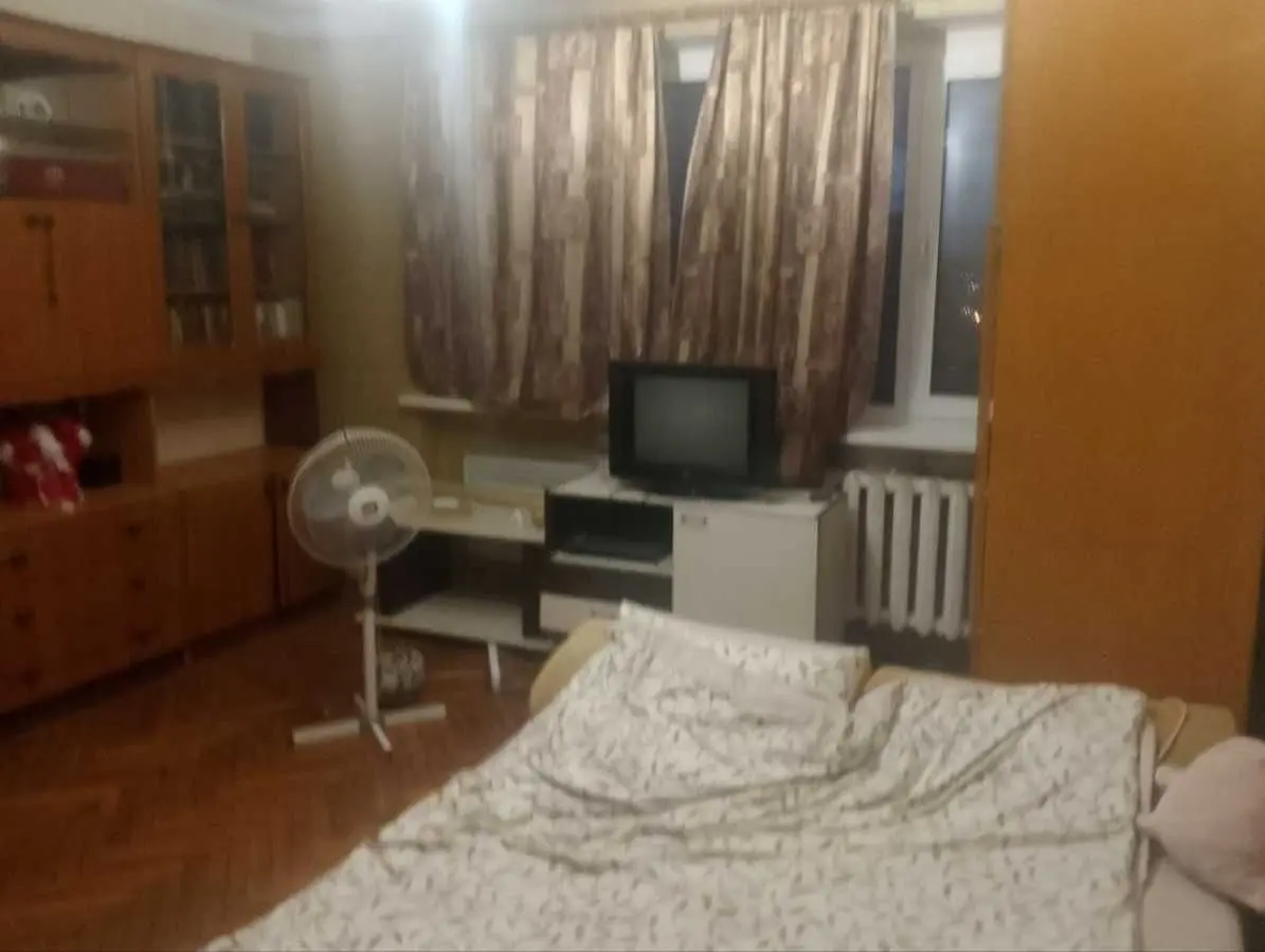 Фото Rent a 3-room apartment, Vasylia Kuchera Street 10 Kyiv for long-term rent, price: 14000 UAH, code 8073