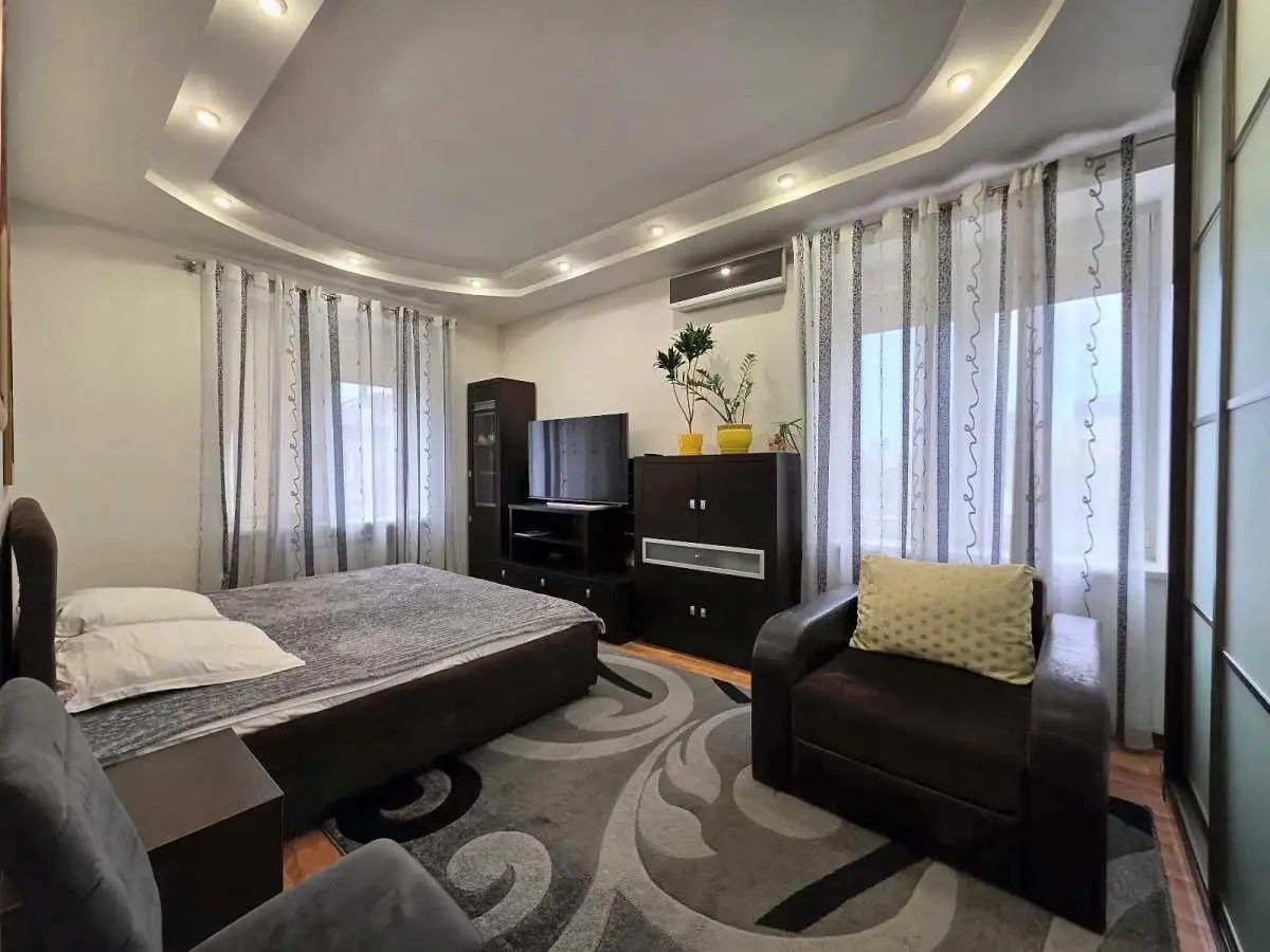 Фото Selling a 2-room apartment, 52.4 sq.m., Kazymyra Malevycha Street (Bozhenka Street) 47/49 Kyiv, price: 104900 USD, code 8074