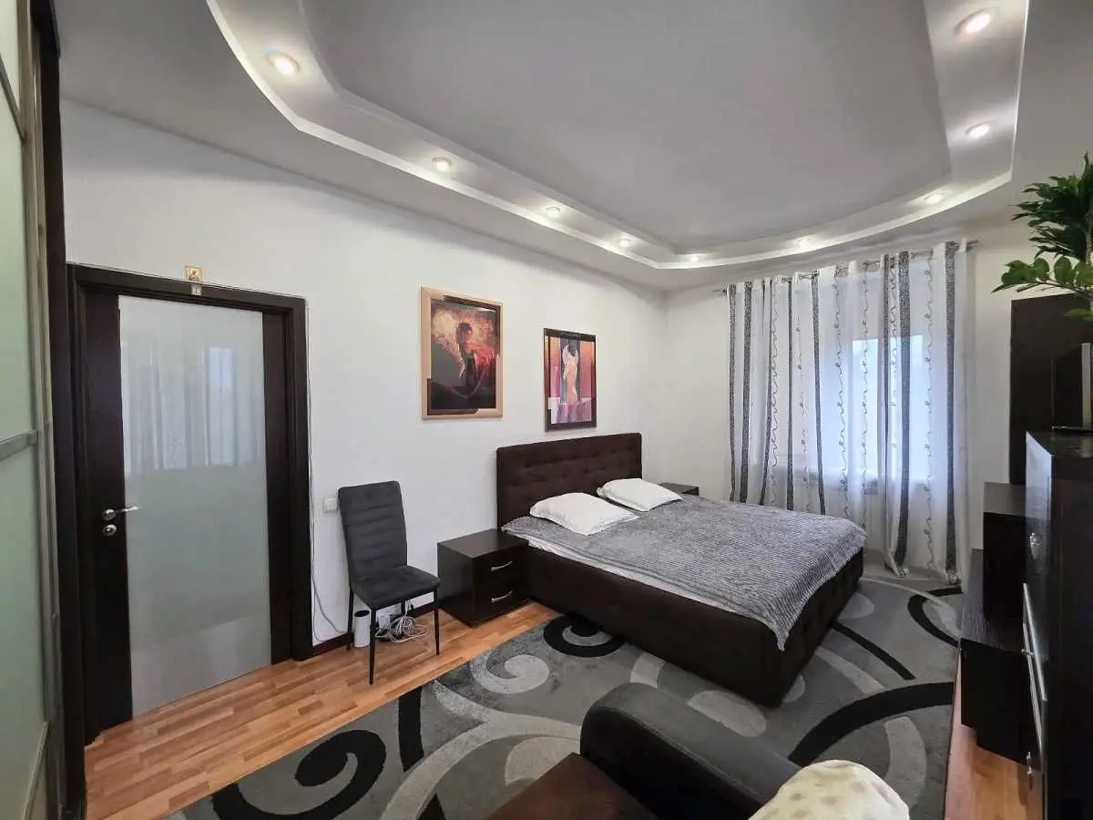 Фото Selling a 2-room apartment, 52.4 sq.m., Kazymyra Malevycha Street (Bozhenka Street) 47/49 Kyiv, price: 104900 USD, code 8074