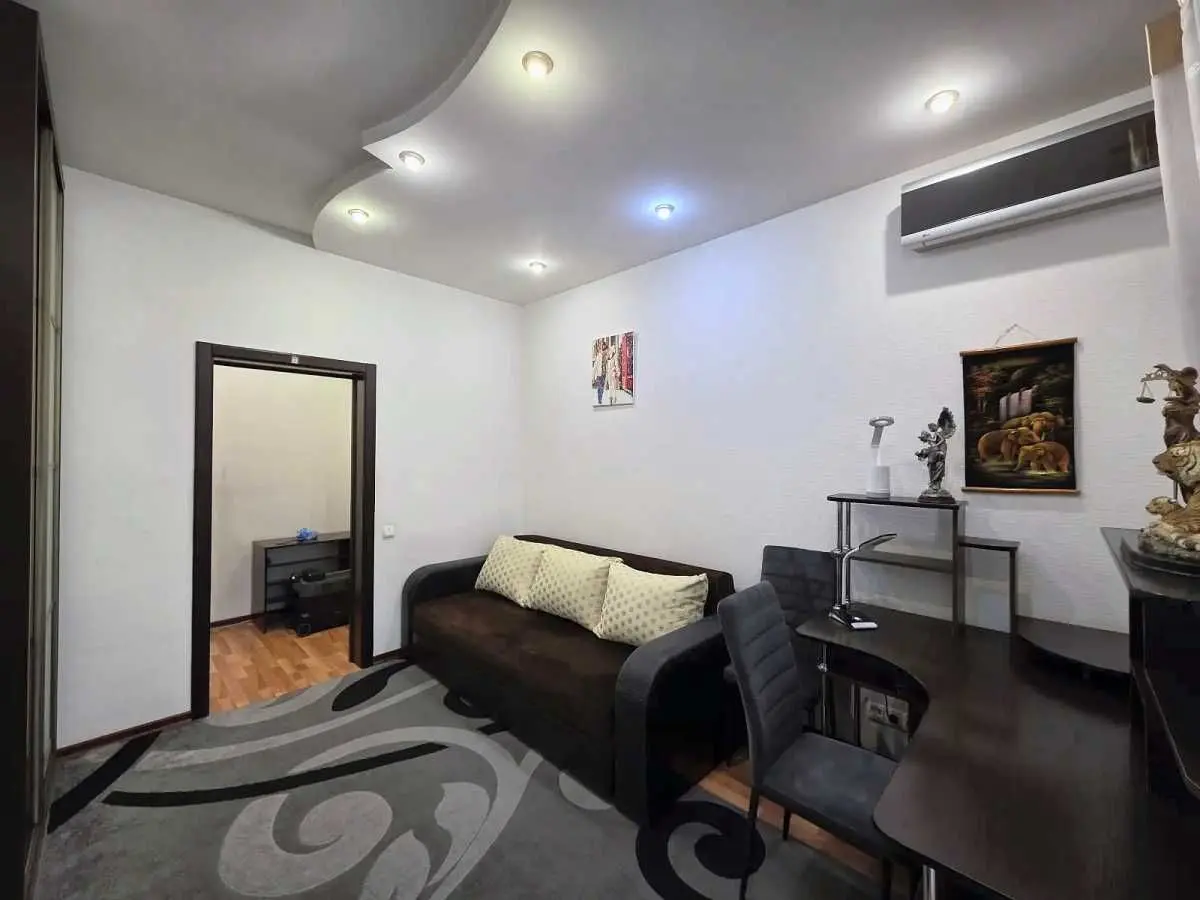 Фото Selling a 2-room apartment, 52.4 sq.m., Kazymyra Malevycha Street (Bozhenka Street) 47/49 Kyiv, price: 104900 USD, code 8074