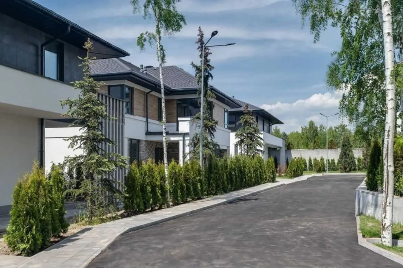 Фото Selling a house, 320 sq.m., Tsentralna street  Kyiv, price: 590000 $, code 8075