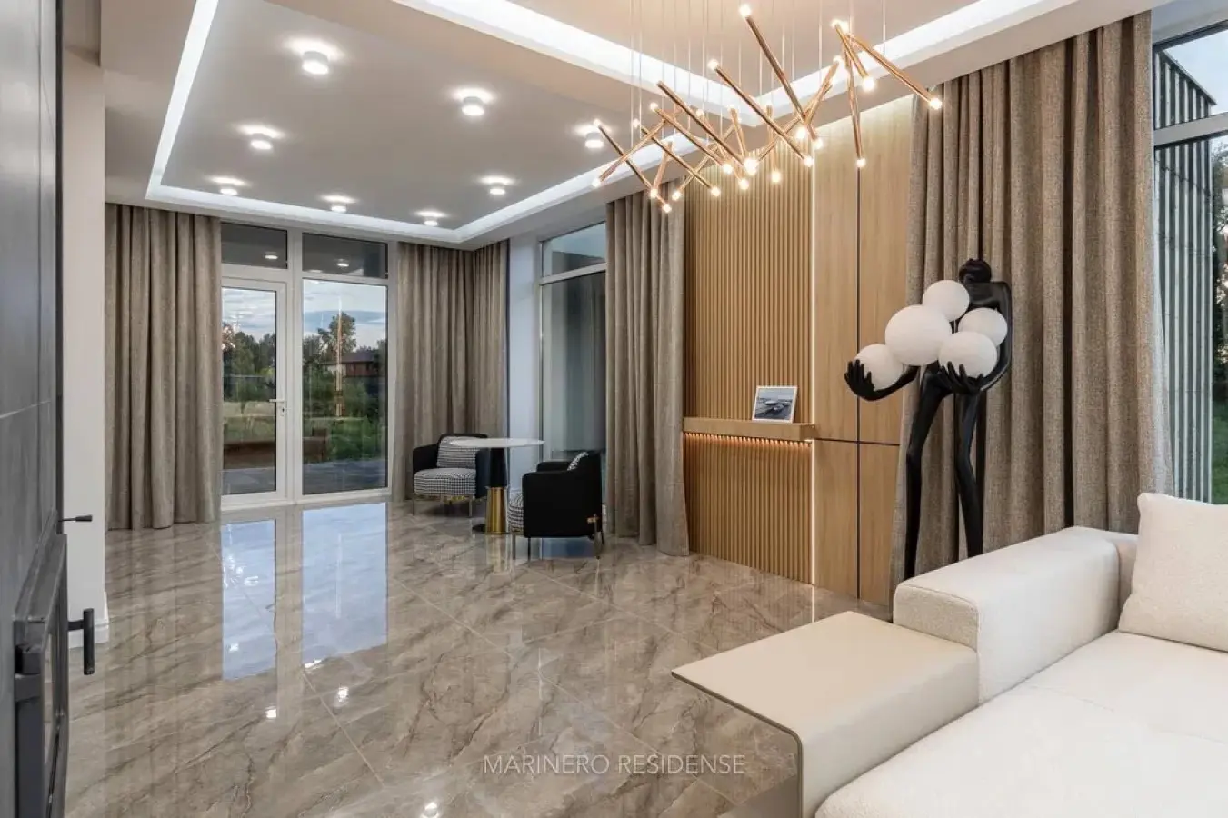 Фото Продаю будинок, 320 кв. м, Центральна вул.  Київ, ціна: 950000 $, код 8078