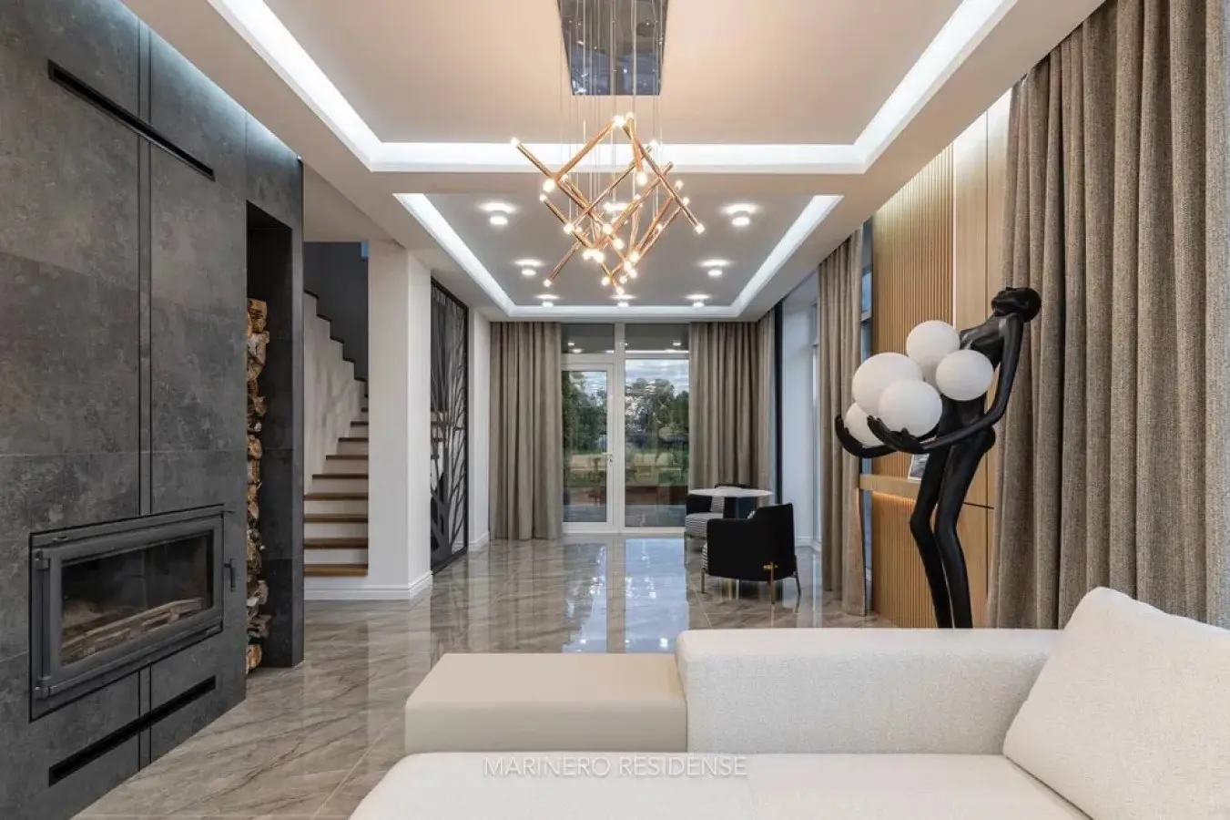 Фото Продаю будинок, 320 кв. м, Центральна вул.  Київ, ціна: 950000 $, код 8078