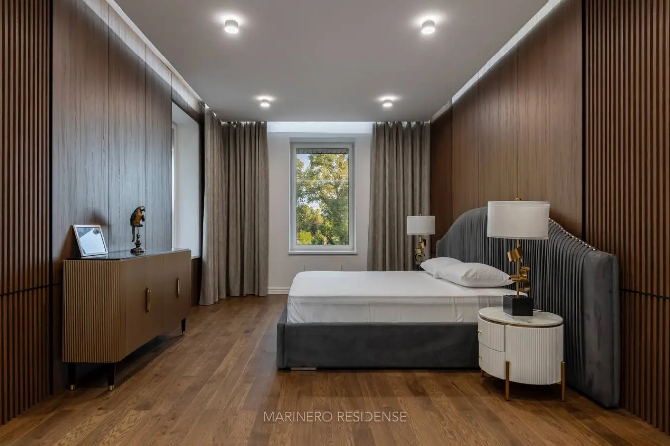 Фото Продаю будинок, 320 кв. м, Центральна вул.  Київ, ціна: 950000 $, код 8078