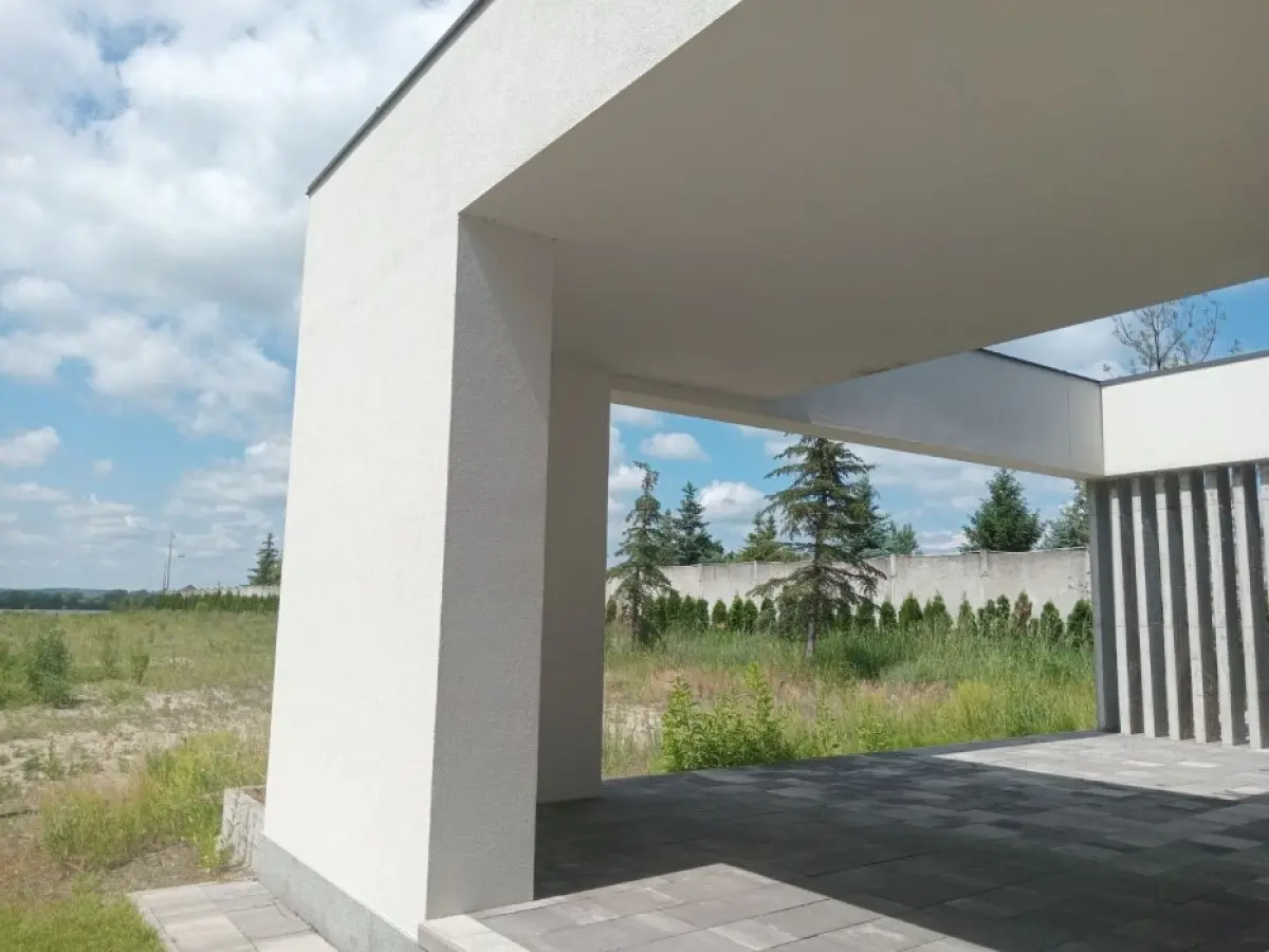 Фото Продаю будинок, 320 кв. м, Центральна вул.  Київ, ціна: 950000 $, код 8078
