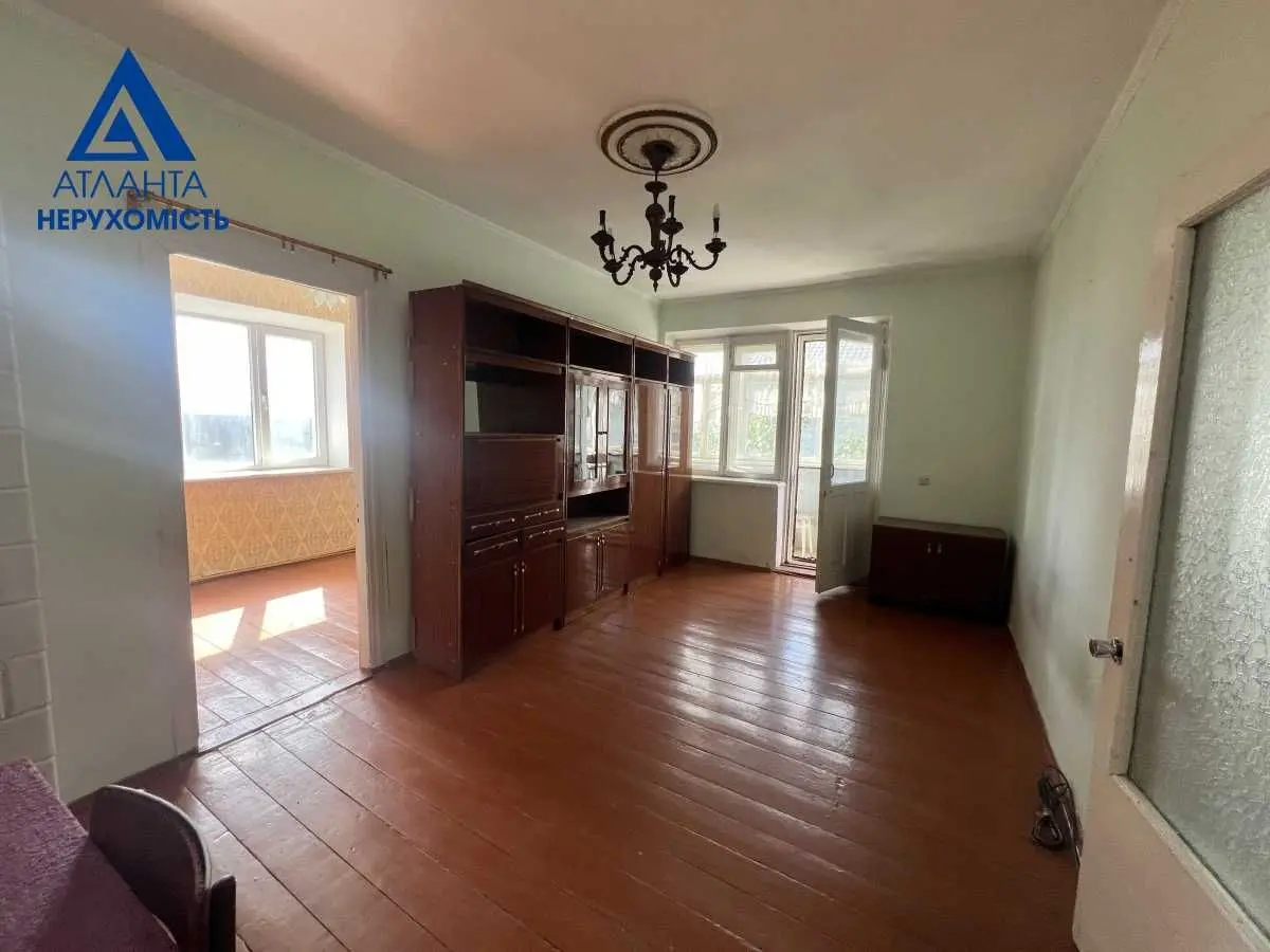 Фото Продаю 2 кімнатну квартиру, 43.8 кв. м, Дубнівська вул. 21 Луцьк, ціна: 44000 USD, код 8080