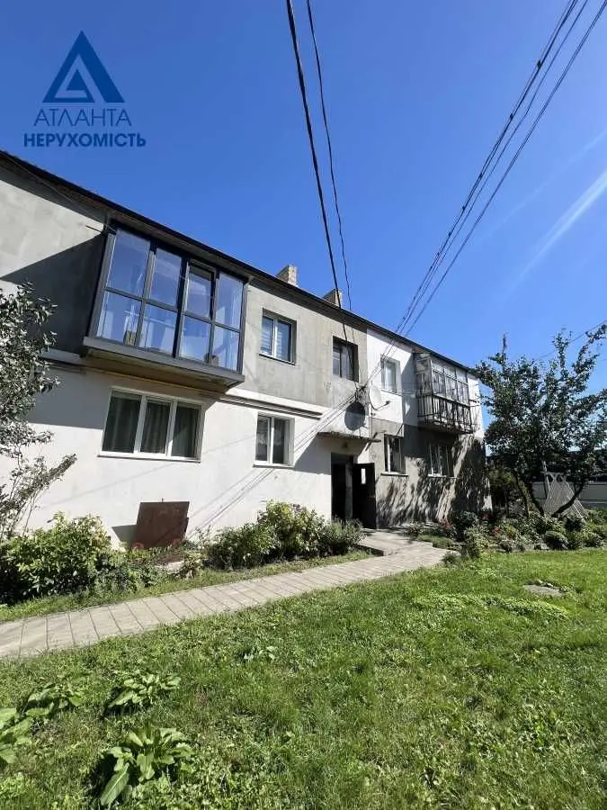 Фото Продаю 2 кімнатну квартиру, 43.8 кв. м, Дубнівська вул. 21 Луцьк, ціна: 44000 USD, код 8080
