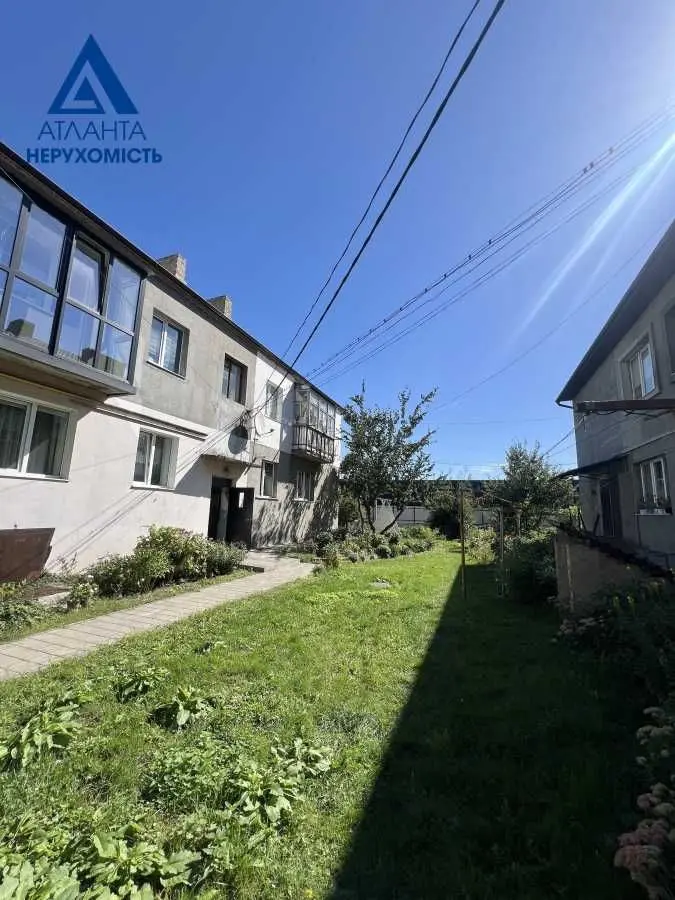 Фото Продаю 2 кімнатну квартиру, 43.8 кв. м, Дубнівська вул. 21 Луцьк, ціна: 44000 USD, код 8080