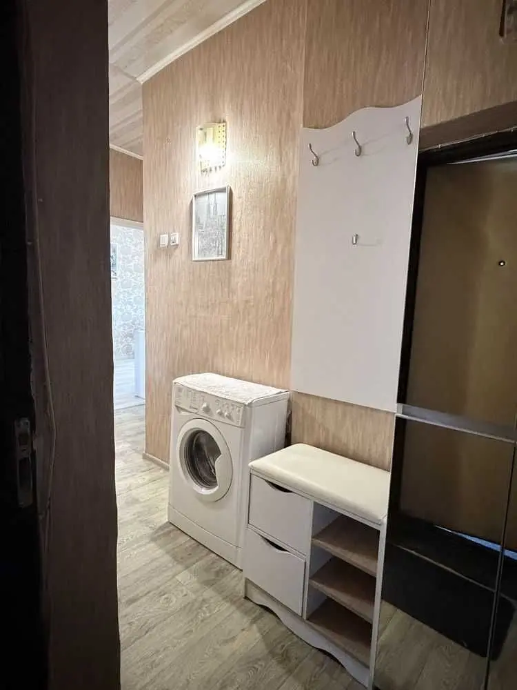 Фото Зняти 1 кімнатну квартиру, Данила Щербаківського вул. (Щербакова)  Київ в довгострокову оренду, ціна: 13000 UAH, код 8087
