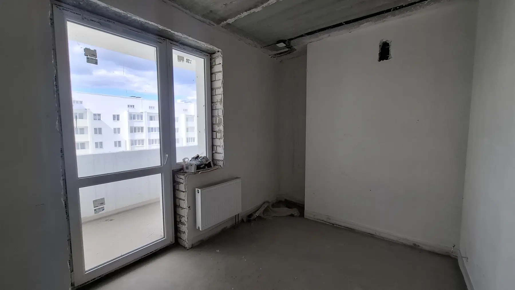 Фото Продаю 1 кімнатну квартиру, 36 кв. м, Миру вул.  Харків, ціна: 30000 $, код 8094