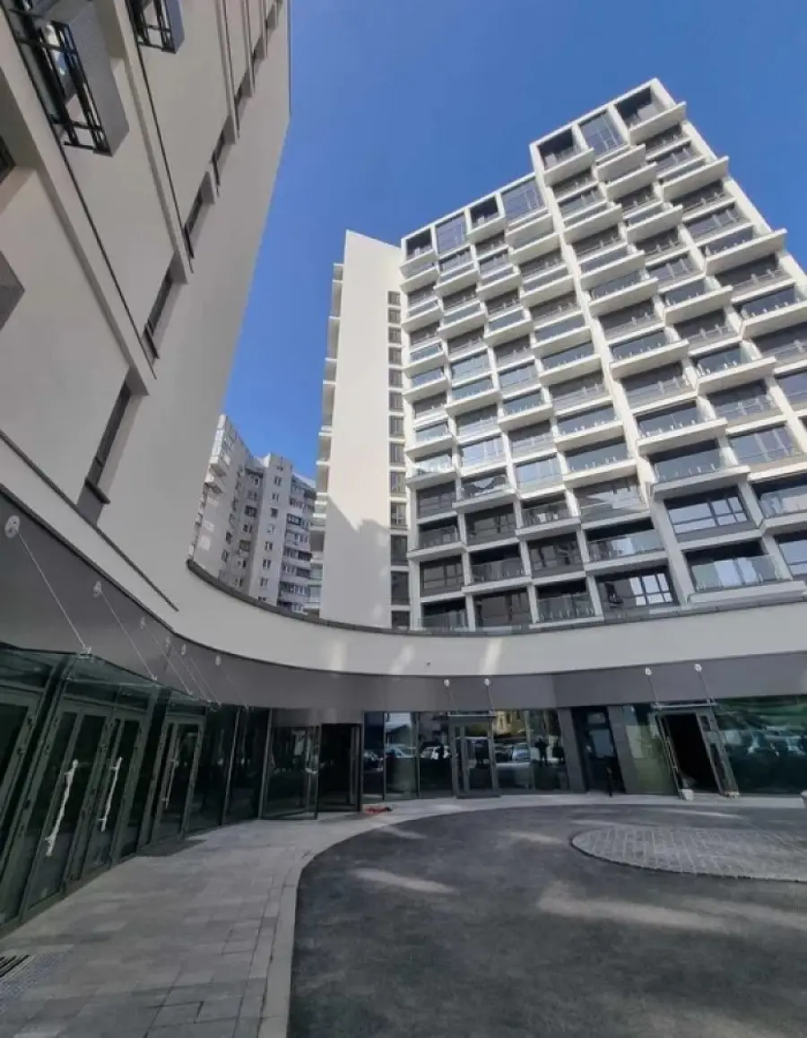 Фото Продаю 1-комнатную квартиру, 46 кв. м, Драгоманова ул. 31 Киев, цена: 103500 $, код 8098