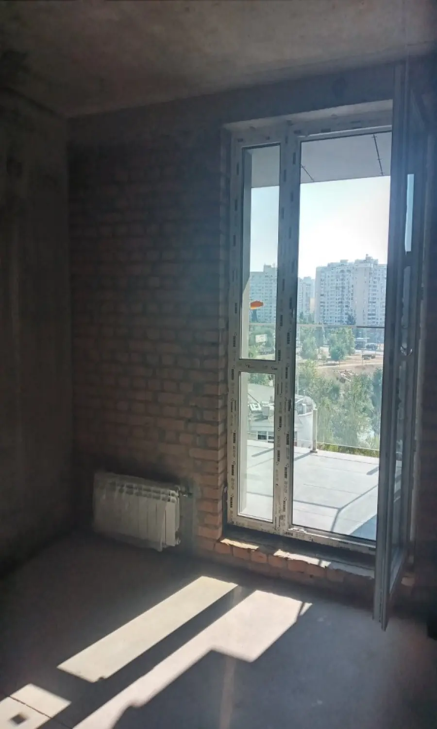 Фото Продаю 1-комнатную квартиру, 46 кв. м, Драгоманова ул. 31 Киев, цена: 103500 $, код 8098