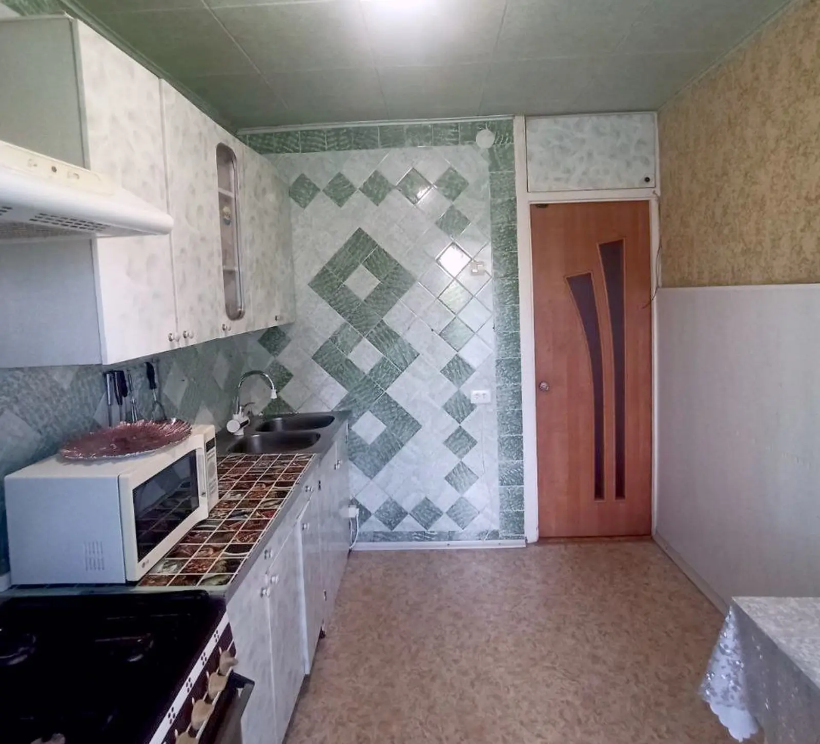 Фото Selling a 3-room apartment, 64 sq.m., Henerala Zakharchenko Street 6 Dnipro, price: 45000 $, code 8102