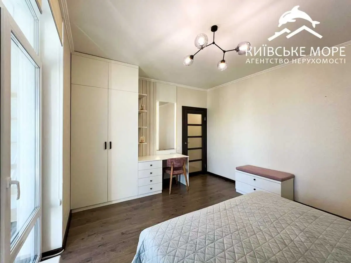 Фото Selling a 3-room apartment, 96 sq.m., Ivana Vyhovskoho street (Marshala Hrechka Street)  Kyiv, price: 140000 USD, code 8103