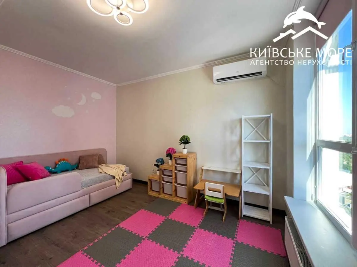 Фото Selling a 3-room apartment, 96 sq.m., Ivana Vyhovskoho street (Marshala Hrechka Street)  Kyiv, price: 140000 USD, code 8103