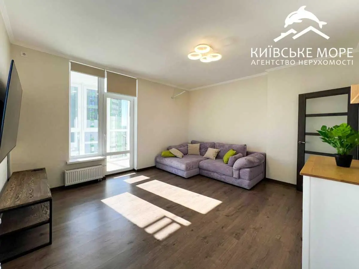 Фото Selling a 3-room apartment, 96 sq.m., Ivana Vyhovskoho street (Marshala Hrechka Street)  Kyiv, price: 140000 USD, code 8103