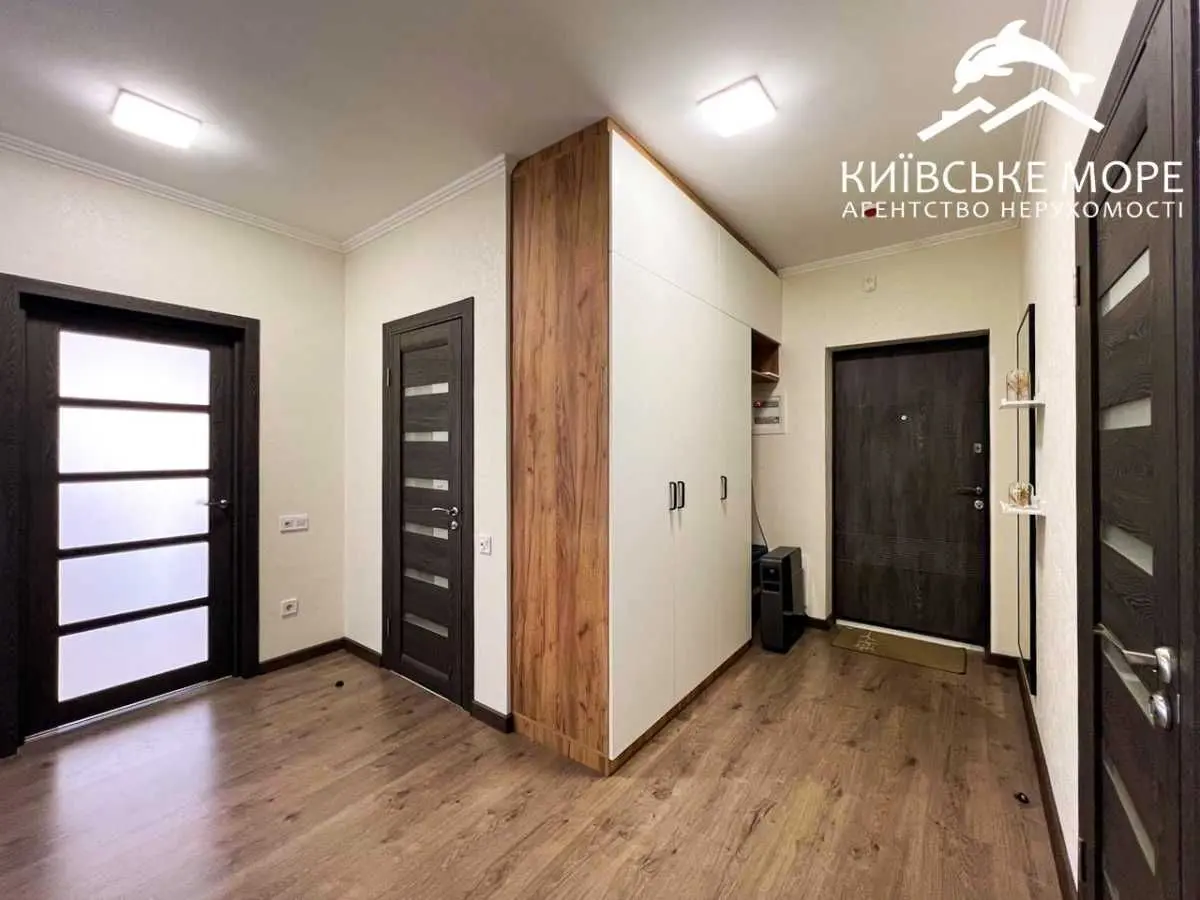 Фото Selling a 3-room apartment, 96 sq.m., Ivana Vyhovskoho street (Marshala Hrechka Street)  Kyiv, price: 140000 USD, code 8103