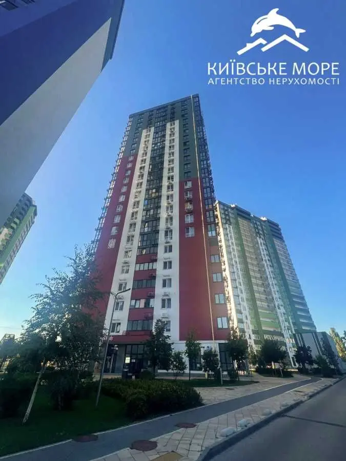 Фото Selling a 3-room apartment, 96 sq.m., Ivana Vyhovskoho street (Marshala Hrechka Street)  Kyiv, price: 140000 USD, code 8103
