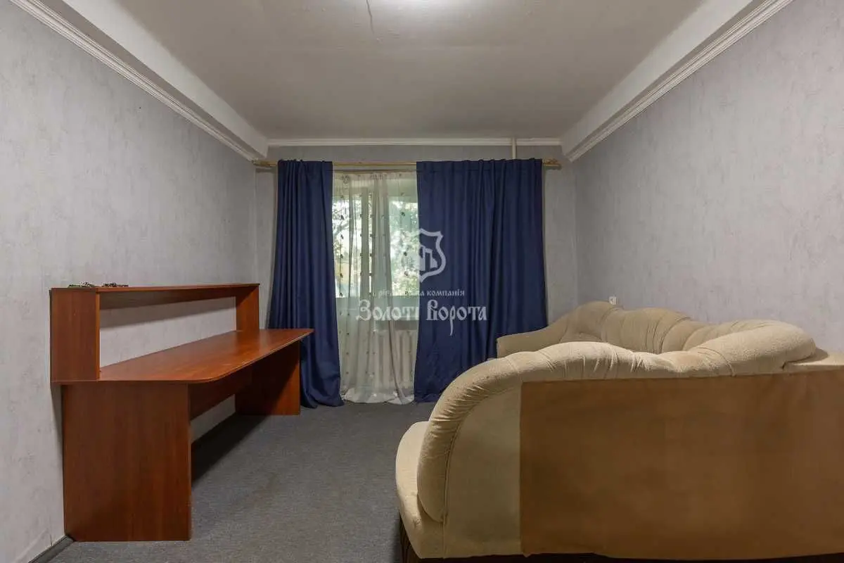 Фото Продаю 1 кімнатну квартиру, 30.3 кв. м, Кирилівська вул. (Фрунзе) 127 Київ, ціна: 42000 USD, код 8109