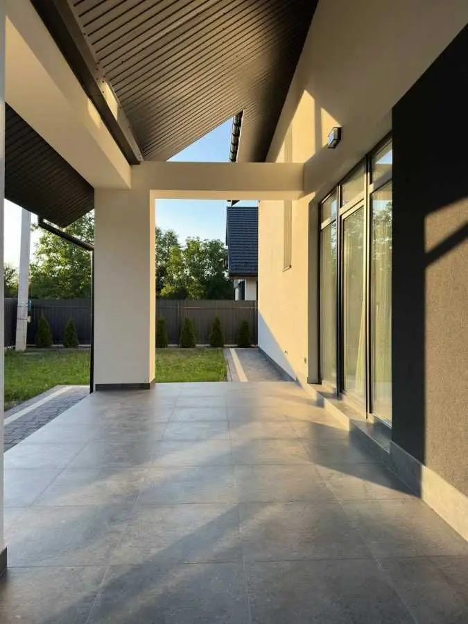 Фото Продаю будинок, 140 кв. м, Кобзаря вул.  Крихівці, ціна: 295000 USD, код 8111