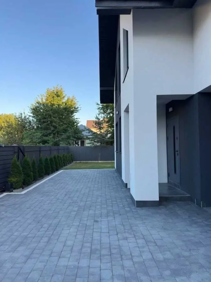 Фото Продаю будинок, 140 кв. м, Кобзаря вул.  Крихівці, ціна: 295000 USD, код 8111
