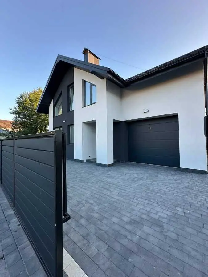 Фото Продаю будинок, 140 кв. м, Кобзаря вул.  Крихівці, ціна: 295000 USD, код 8111