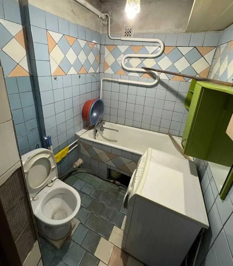 Фото Selling a 2-room apartment, 48 sq.m., Olesia Honchara Street  Dnipro, price: 30000 USD, code 8117