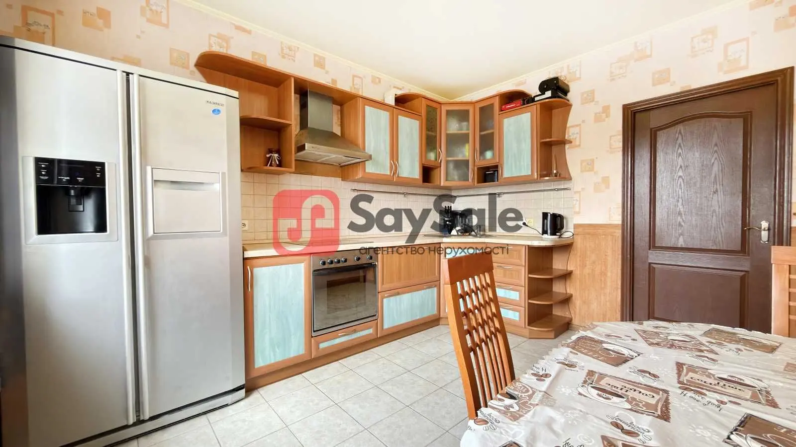 Фото Продаю 4 кімнатну квартиру, 105 кв. м, Анни Ахматової вул. 43 Київ, ціна: 106000 USD, код 8118
